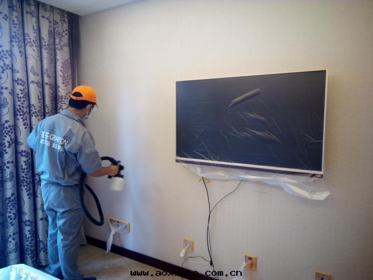 墙面(miàn)噴涂施工