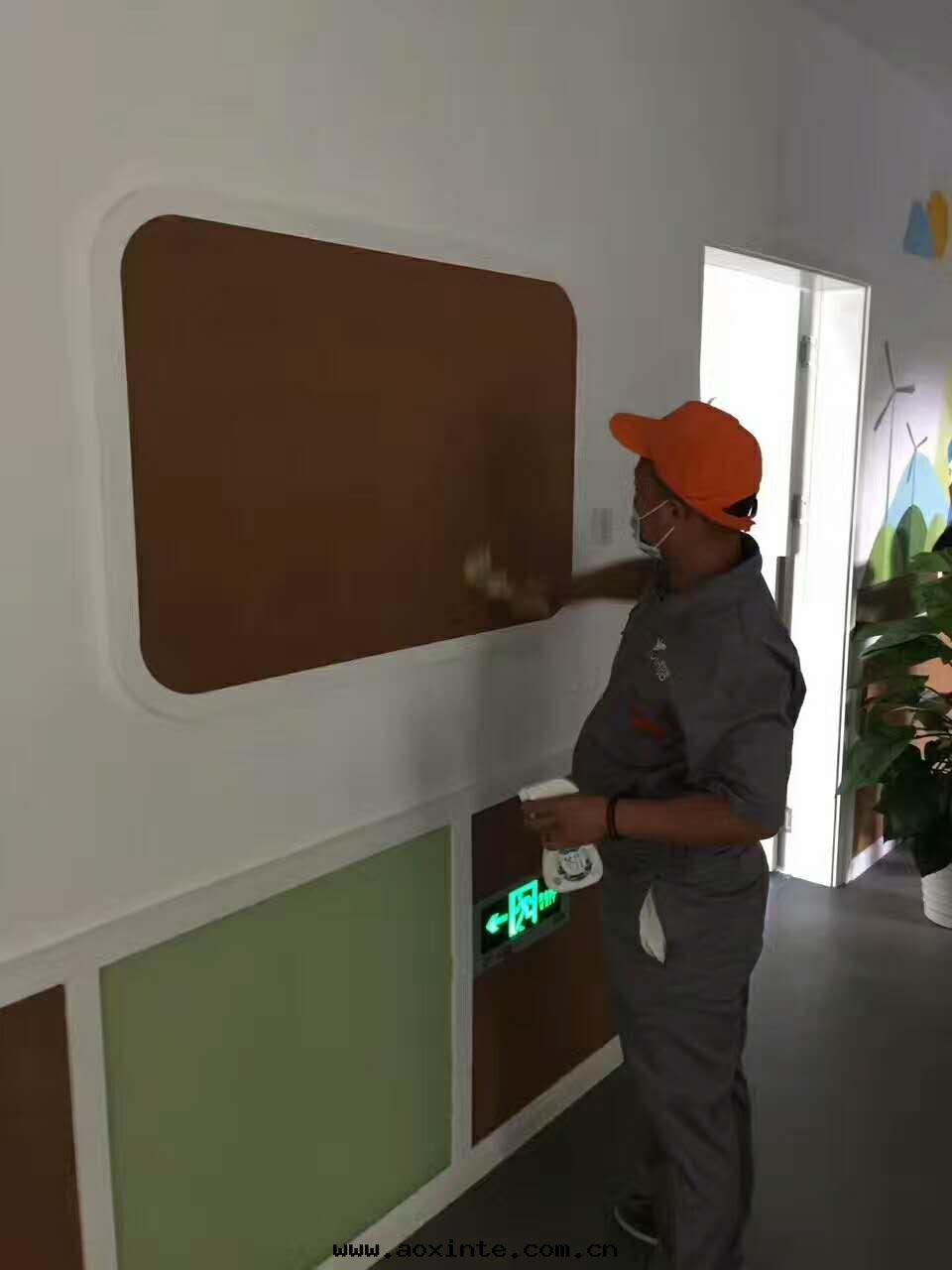 走(zǒu)廊过(guò)道(dào)墙面(miàn)全(quán)方(fāng)位(wèi)施工