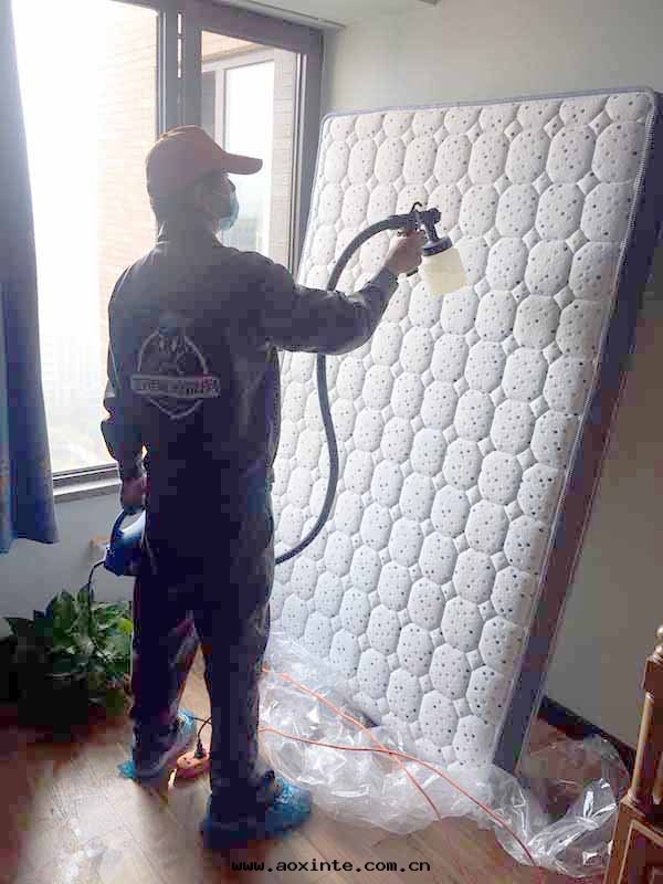 床(chuáng)垫(diàn)全(quán)方(fāng)位(wèi)噴涂施工