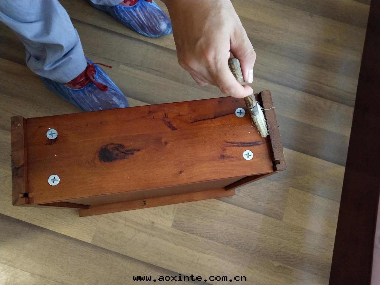 櫃子抽屜全(quán)方(fāng)位(wèi)施工治理(lǐ)