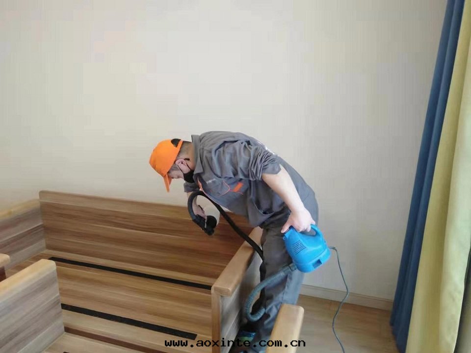 卧室(shì)床(chuáng)架全(quán)方(fāng)位(wèi)噴涂治理(lǐ)甲醛