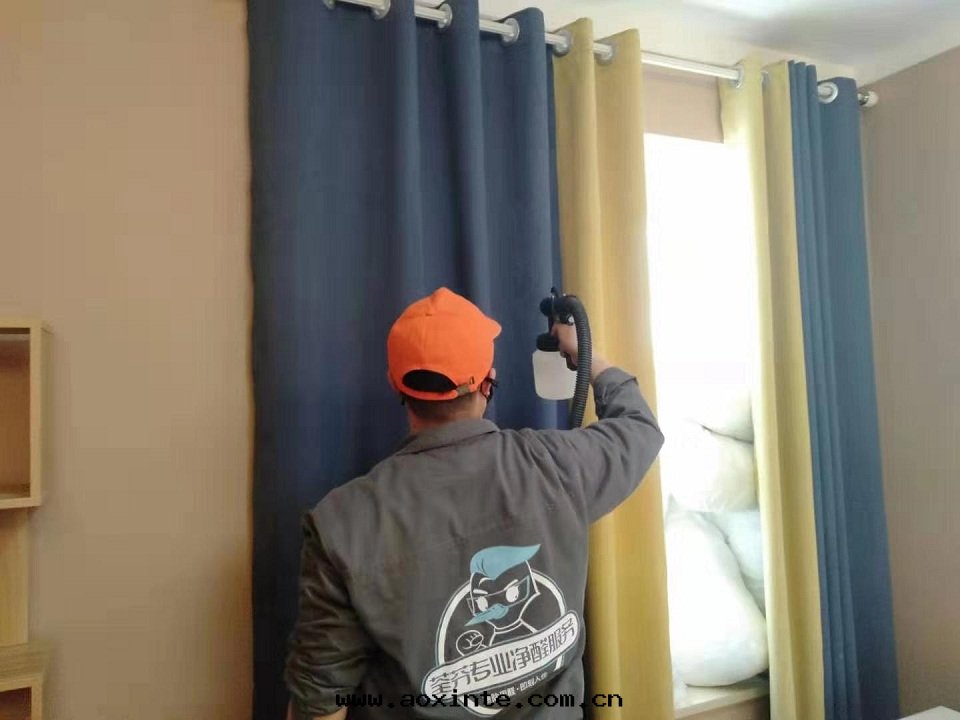 室(shì)內(nèi)卧室(shì)窗帘(lián)布(bù)藝甲醛治理(lǐ)施工