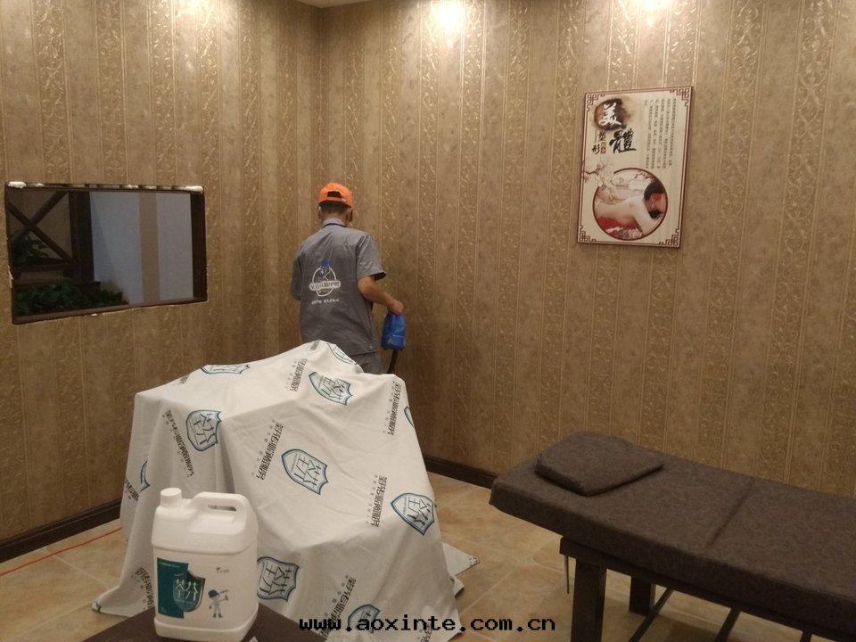 包(bāo)間(jiān)牆(qiáng)面(miàn)壁(bì)紙(zhǐ)全(quán)方(fāng)位(wèi)噴塗治理(lǐ)