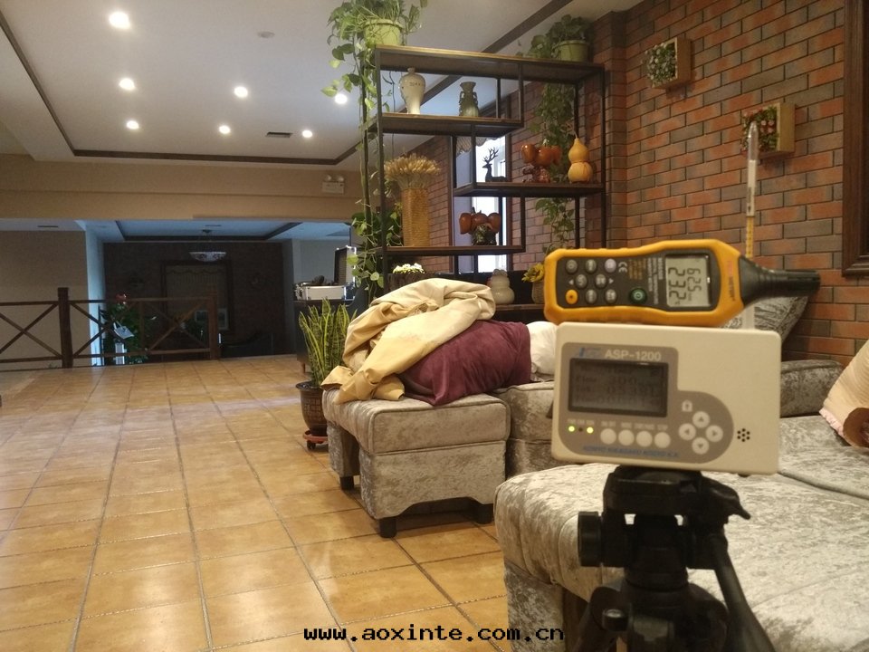 大(dà)廳檢測儀器濃度(dù)檢測中(zhōng)