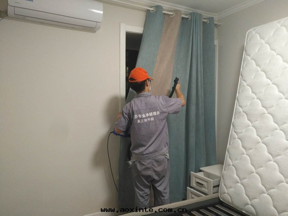 卧室(shì)窗帘(lián)床(chuáng)垫(diàn)噴涂施工治理(lǐ)