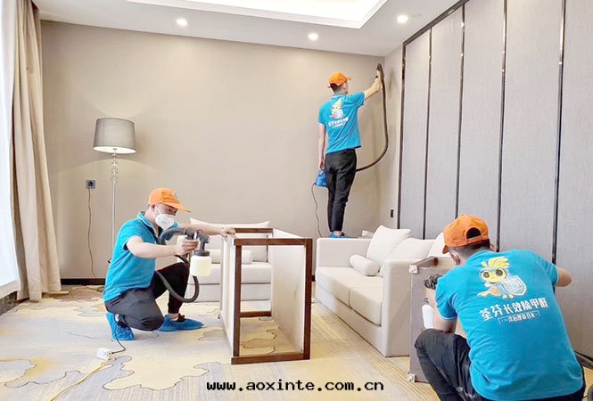 荃芬除甲醛工程师精细化(huà)施工
