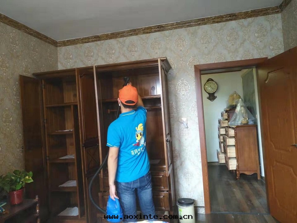 卧室(shì)櫃子全(quán)方(fāng)位(wèi)噴涂施工治理(lǐ)