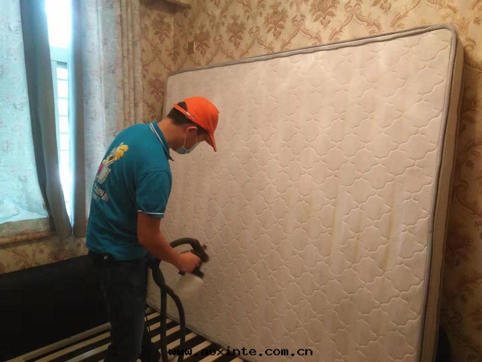 卧室(shì)床(chuáng)垫(diàn)床(chuáng)架噴涂施工治理(lǐ)甲醛