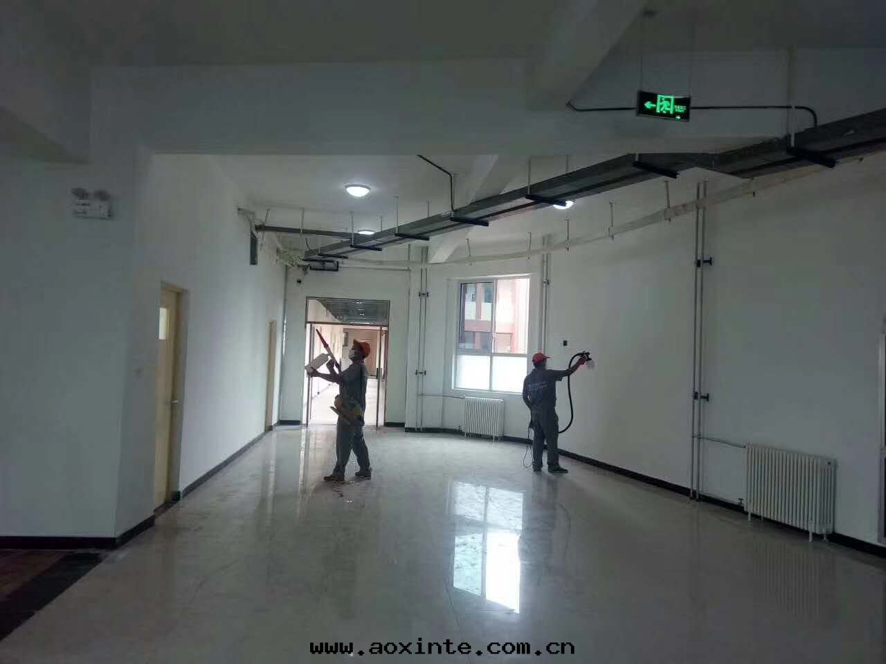 过(guò)道(dào)墙面(miàn)顶面(miàn)全(quán)方(fāng)位(wèi)施工治理(lǐ)甲醛