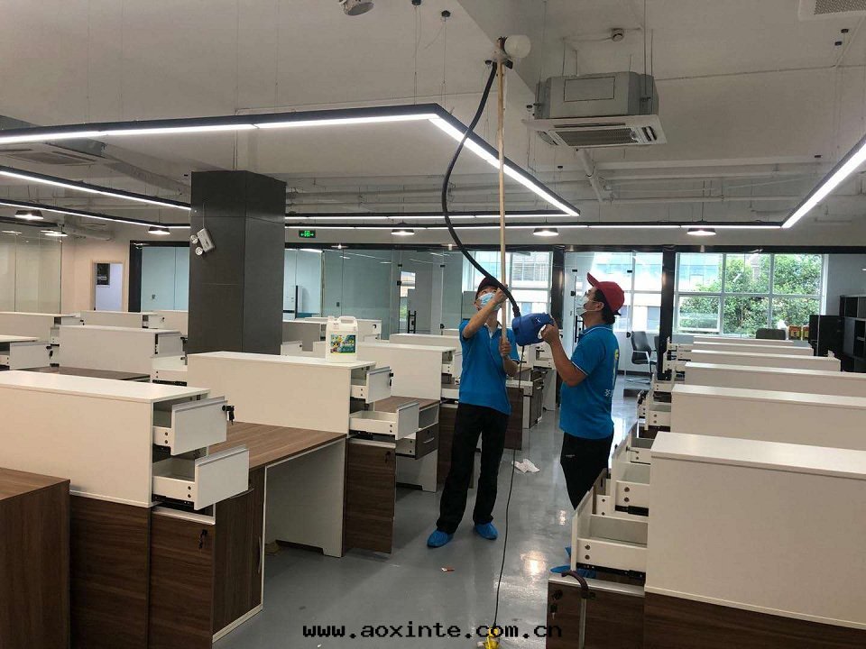 辦(bàn)公(gōng)室(shì)除甲醛