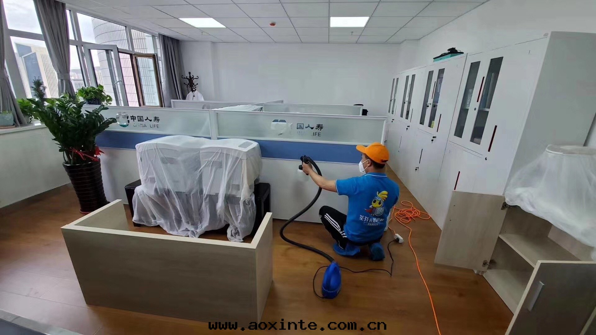 辦(bàn)公(gōng)位(wèi)除甲醛