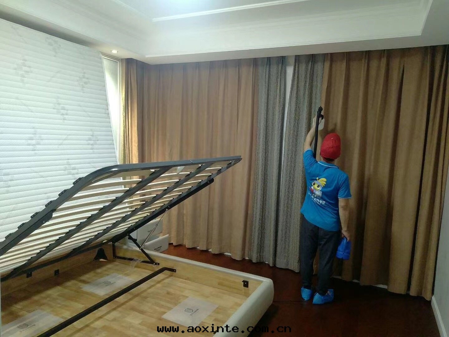 新(xīn)房(fáng)室(shì)內(nèi)窗(chuāng)帘(lián)除甲醛