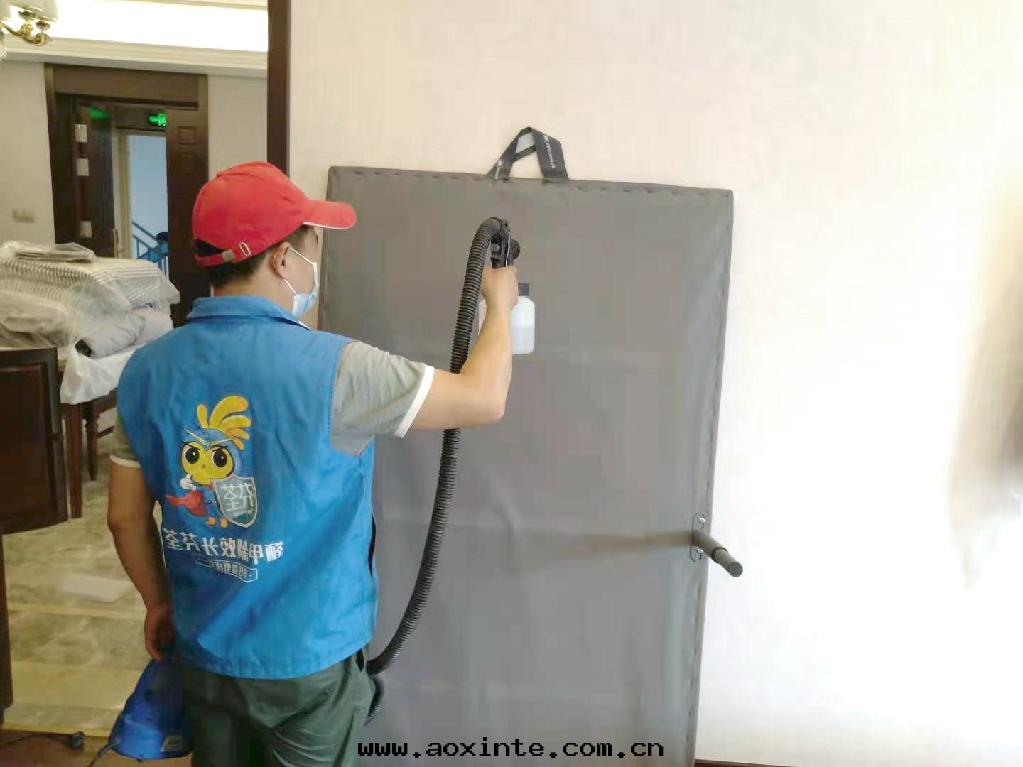 卧室(shì)床(chuáng)垫(diàn)噴涂治理(lǐ)