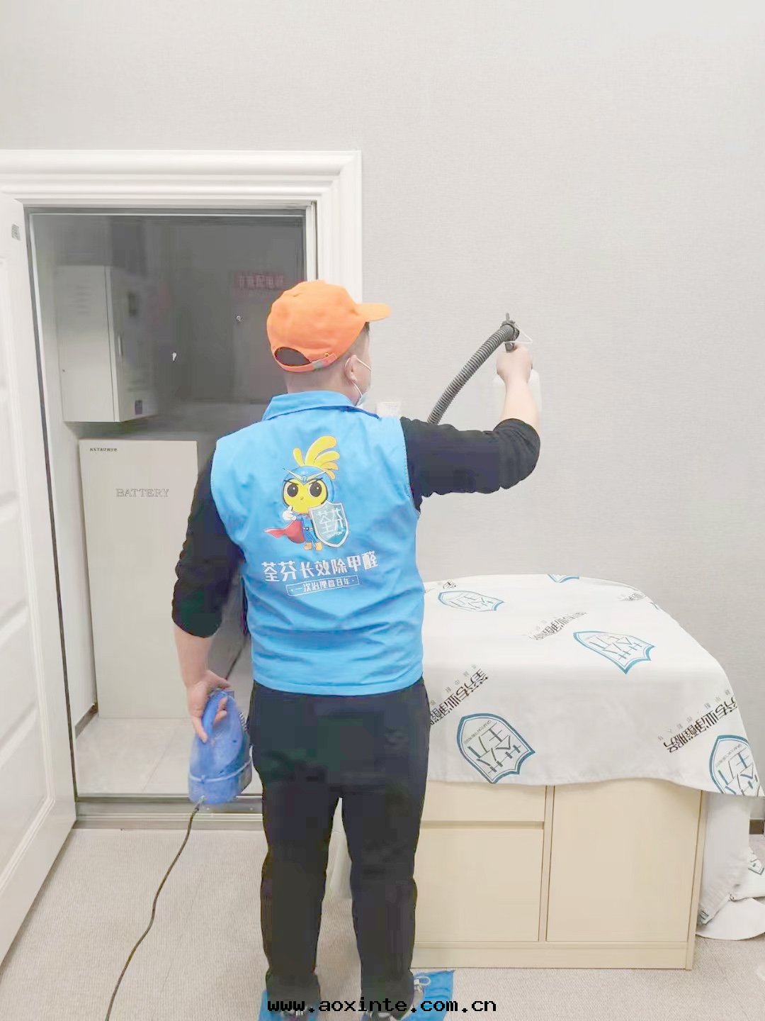 银(yín)行牆(qiáng)面(miàn)噴枪施工治理(lǐ)