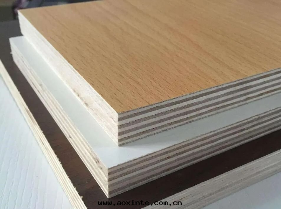 多(duō)层(céng)闆闆材構成(chéng)外(wài)觀