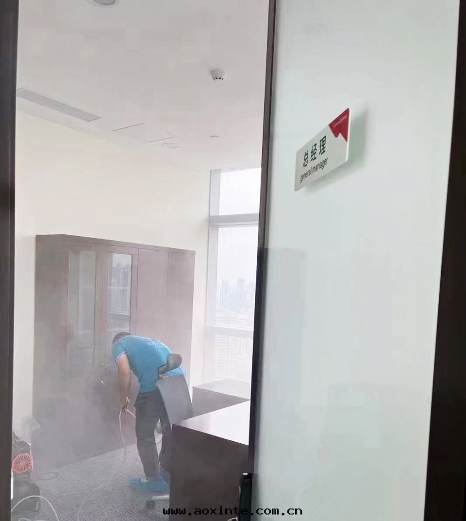 領導辦(bàn)公(gōng)室(shì)櫃子精细化(huà)施工治理(lǐ)