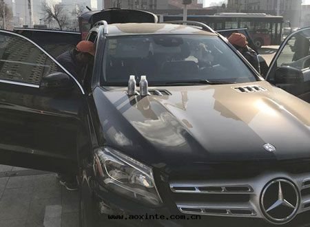 奔馳越野車車內(nèi)荃芬除甲醛施工案例